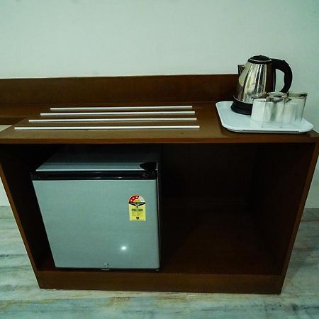 Welkin Hotel , Seunderabad Secundurabad Екстериор снимка