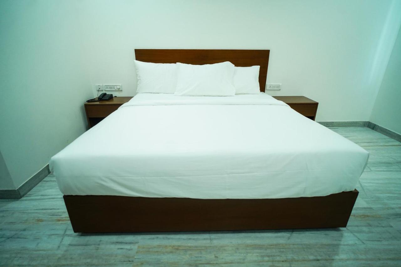 Welkin Hotel , Seunderabad Secundurabad Екстериор снимка